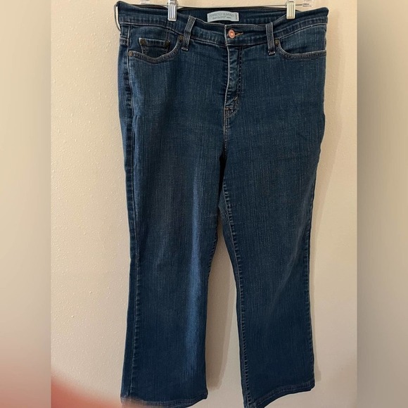 Jeans Levi’s 512 Women’s Perfectly Slimming Bootcut Jeans Size 14S - Picture 1 of 5